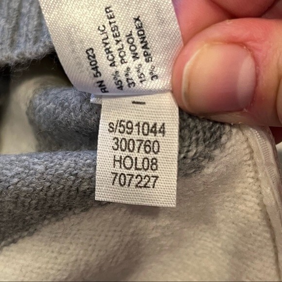 Gap Grey & White Stripe Wool Blend Knit V Neck Sweater XS - Picture 9 of 9